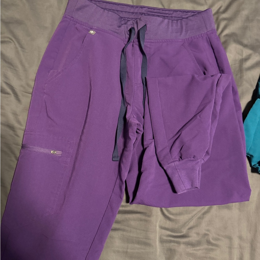 Figs scrub pants
